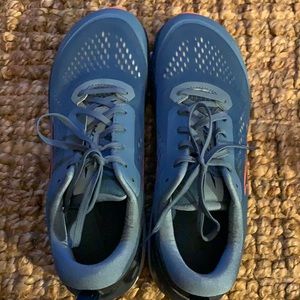 Women’s Altra sneaker size 12M